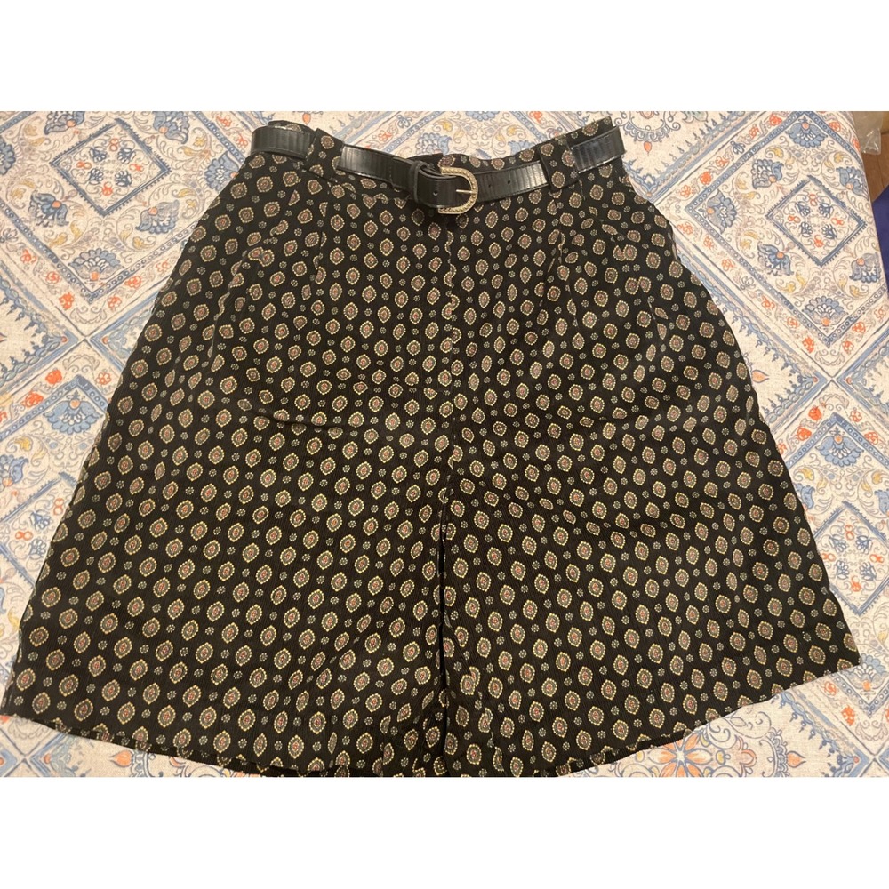 Counterparts Vintage Corduroy Shorts Womens 10 Black Medallion Print Belted High
